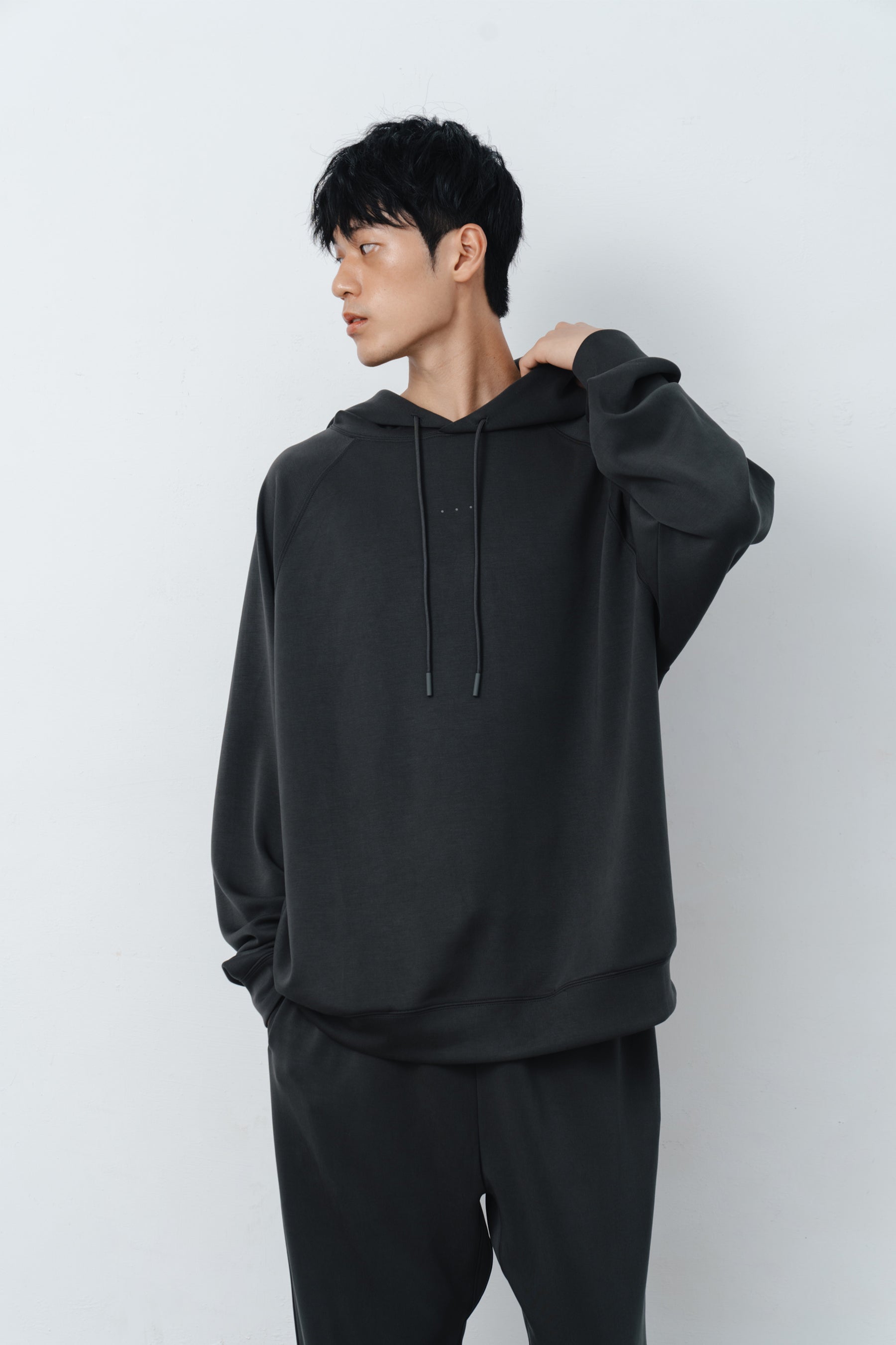 柔膚三點帽T Tenderism Tri-dots Hoodie - 隕石灰 Shaded Gray