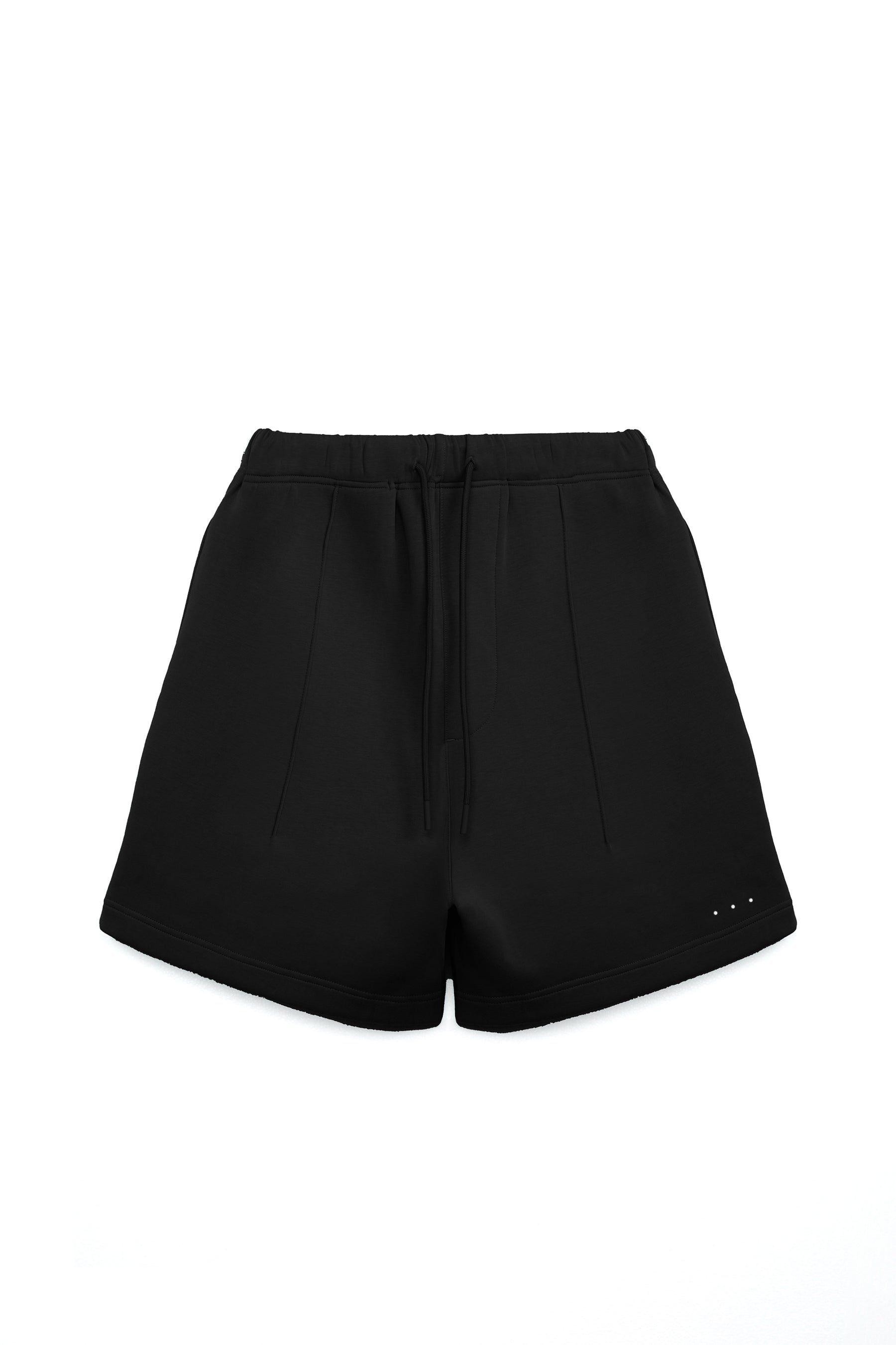 Tri-dots Liquid Shorts 冰膚液態棉抓褶短褲 - 暗夜黑 Black